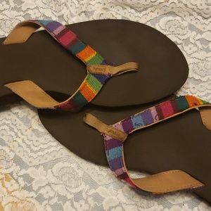 rainbow reef sandals